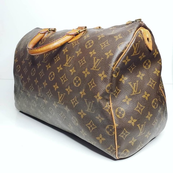 Authentic LV Speedy 40 - Picture 3 of 4